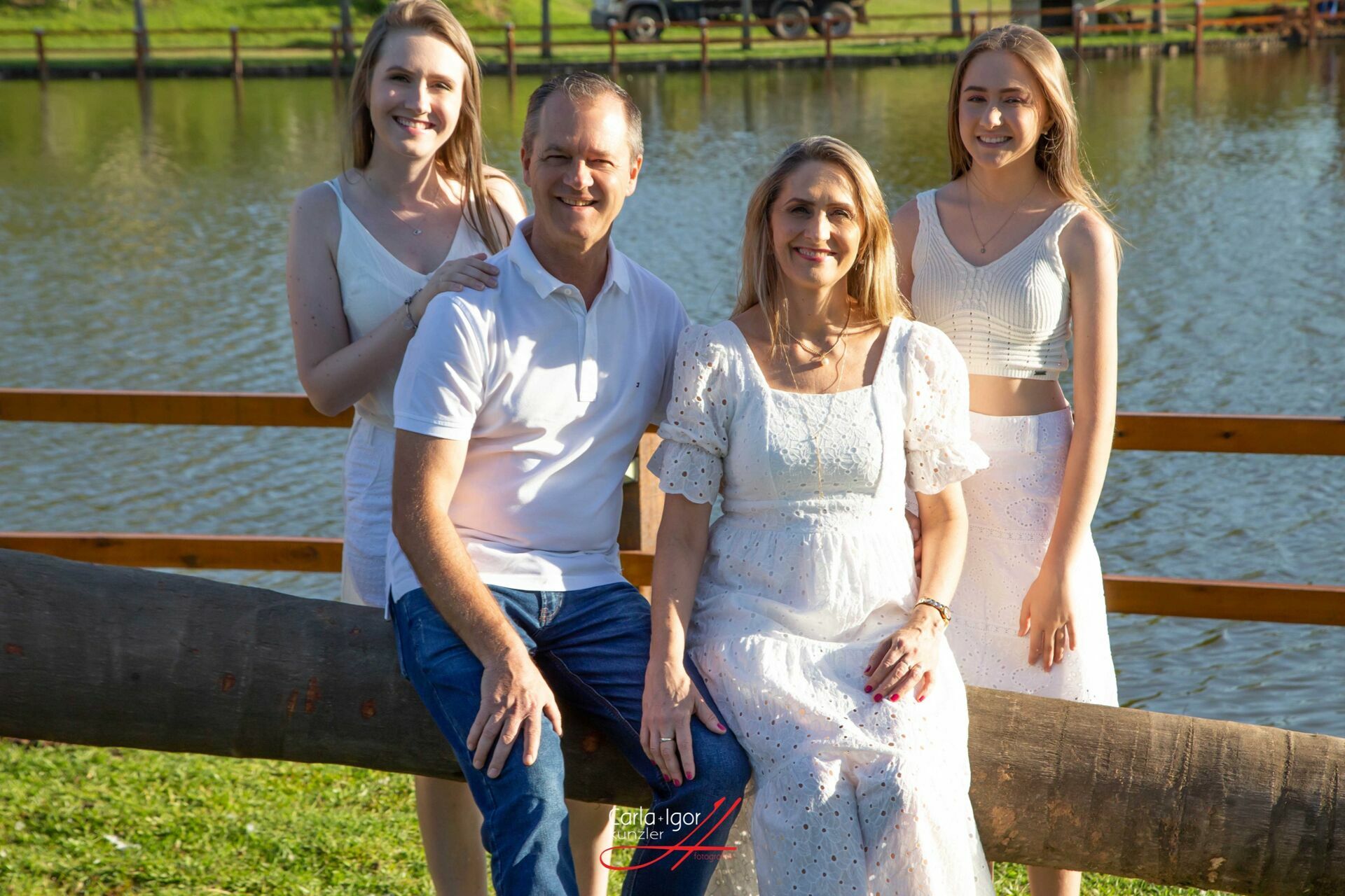 Foto Ensaio de 15 da Helena - Imagem 34