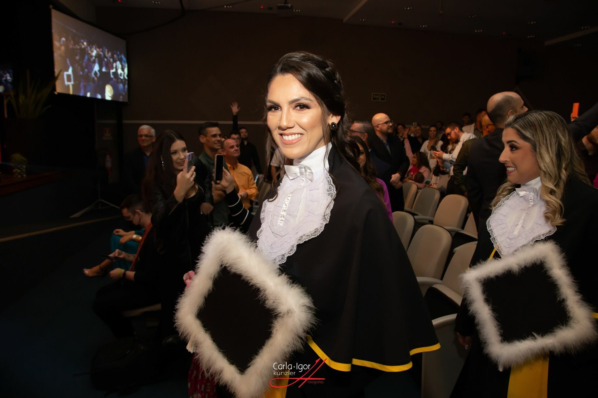 Foto Formatura Vivi - Farmácia - Imagem 11