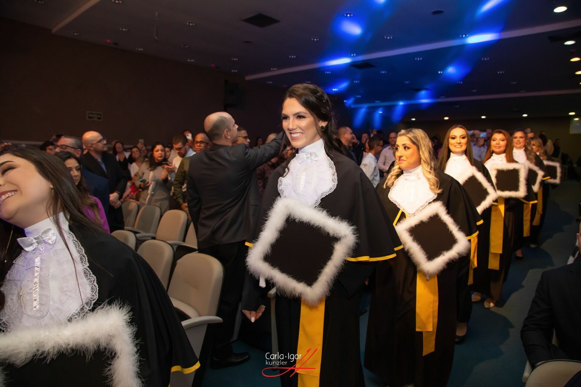 Foto Formatura Vivi - Farmácia - Imagem 10